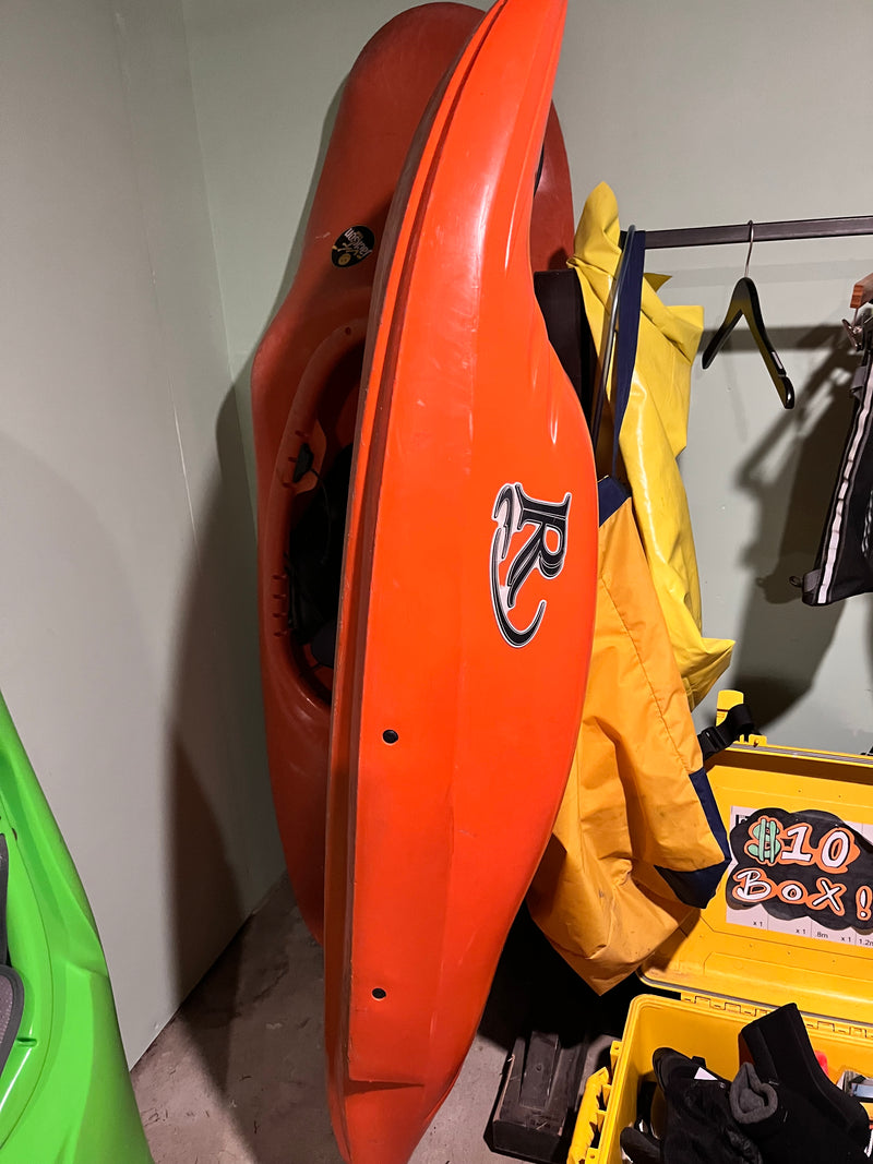 Load image into Gallery viewer, Riot Air 55 Used Whitewater Kayak