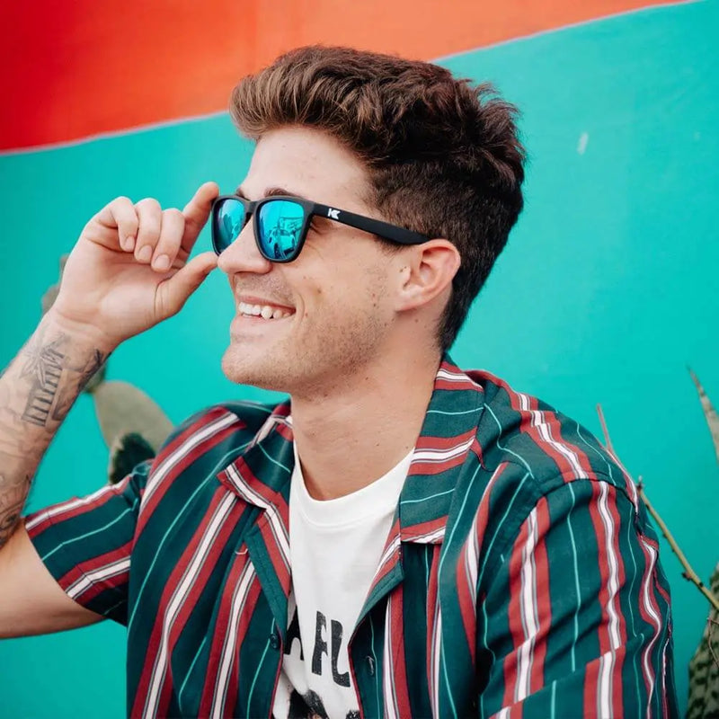 Load image into Gallery viewer, Black / Moonshine Classics