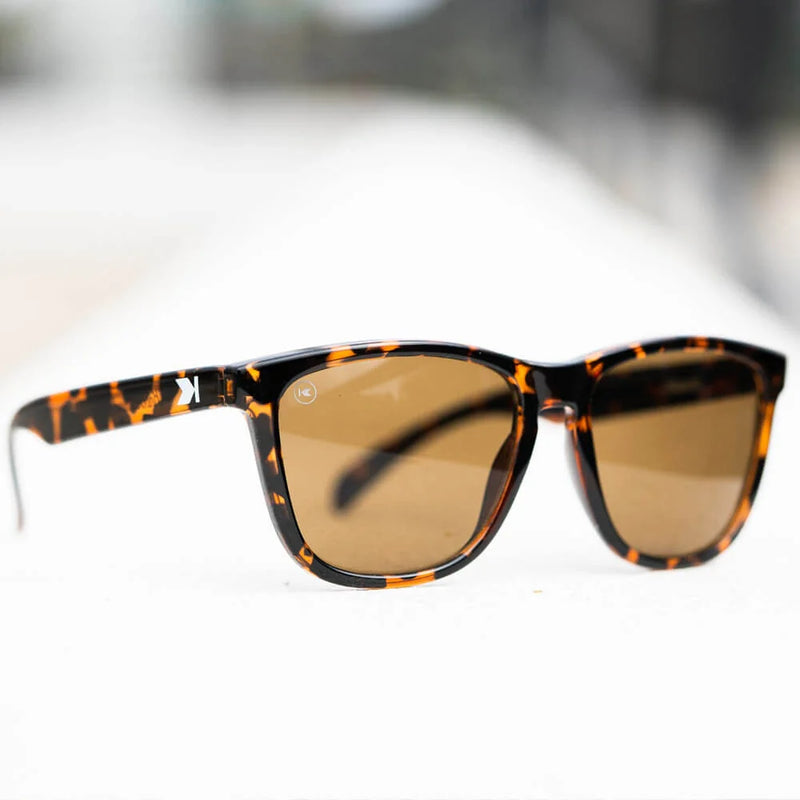 Load image into Gallery viewer, Glossy Tortoise Shell / Amber Classics