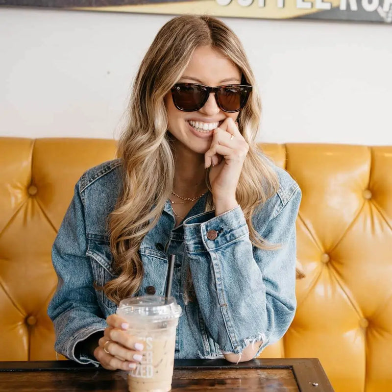 Load image into Gallery viewer, Glossy Tortoise Shell / Amber Classics