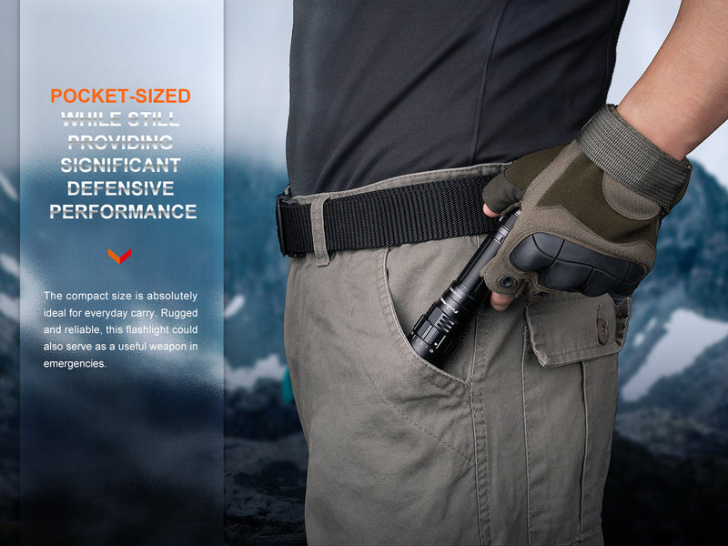 Load image into Gallery viewer, Fenix PD40R V3 Rechargeable Flashlight