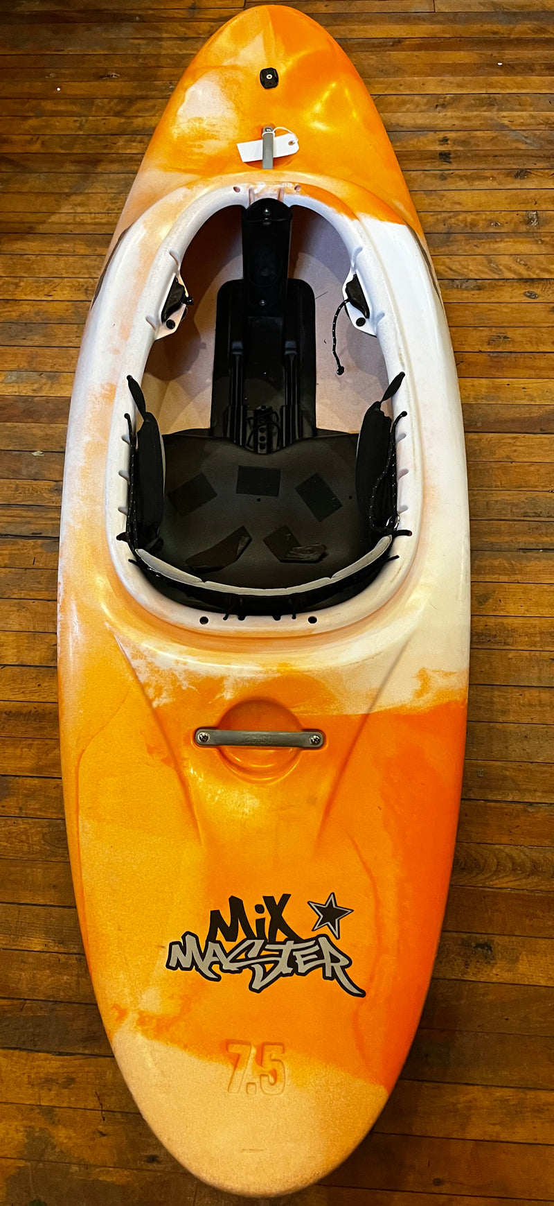 Load image into Gallery viewer, Jackson Kayak MixMaster 7.5 Used Whitewater Kayak
