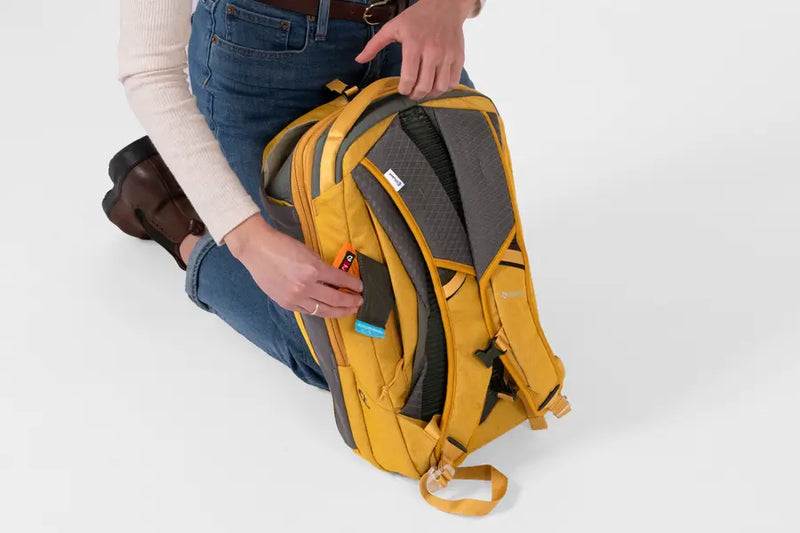 Load image into Gallery viewer, NEMO Vantage 20L Endless Promise Everyday Adventure Daypack