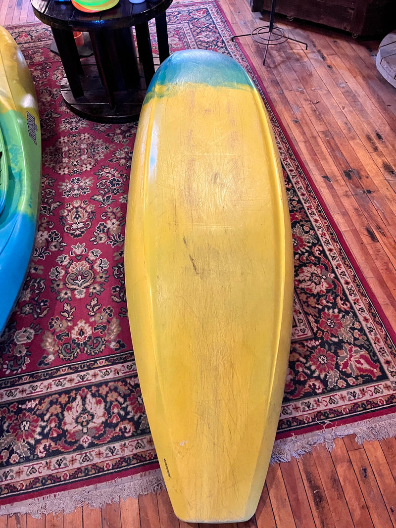 Load image into Gallery viewer, Jackson Flow Used Whitewater Kayak - Medium