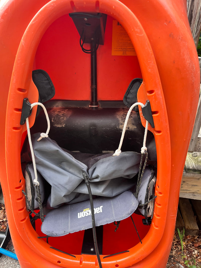 Load image into Gallery viewer, Jackson SuperStar Used Whitewater Kayak