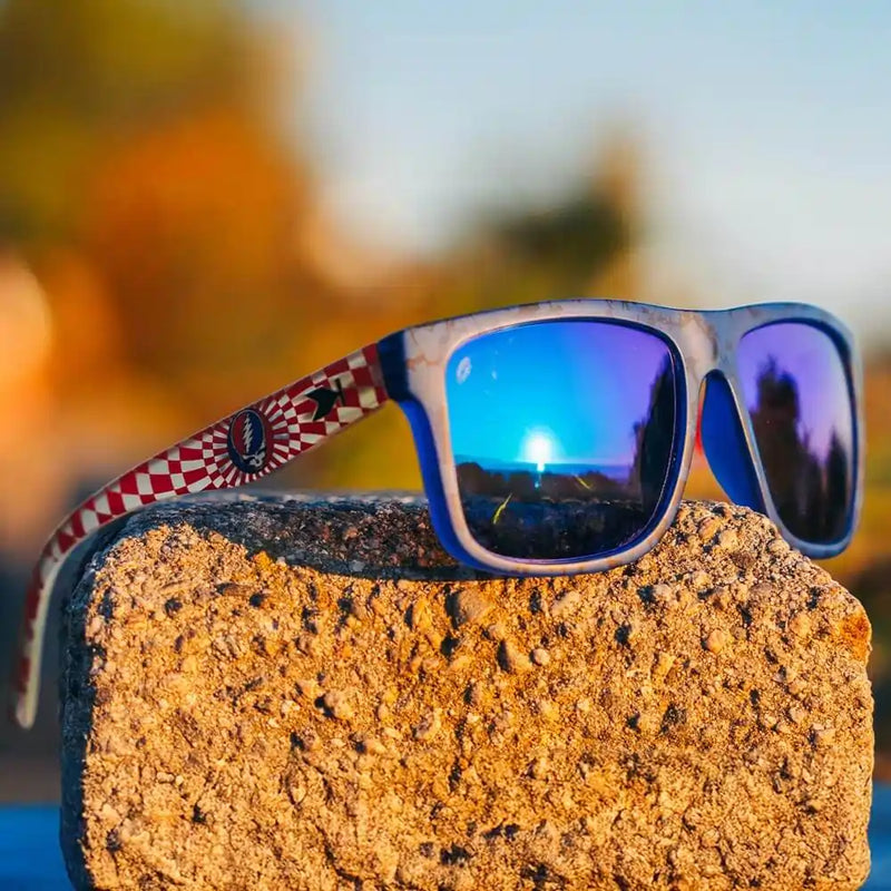 Load image into Gallery viewer, Grateful Dead Steal Your Face Torrey Pines