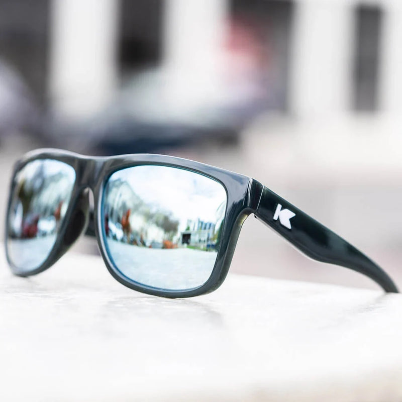 Load image into Gallery viewer, Jelly Black / Sky Blue Torrey Pines Sport