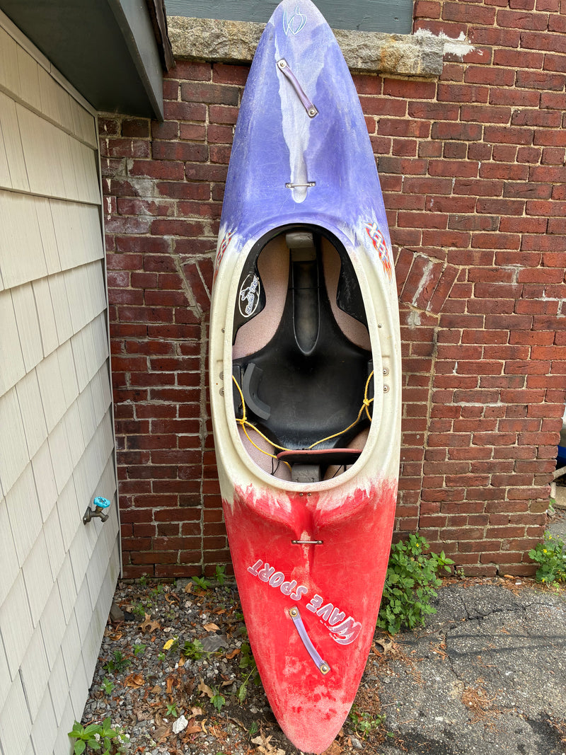 Load image into Gallery viewer, Wave Sport XXX Used Whitewater Kayak