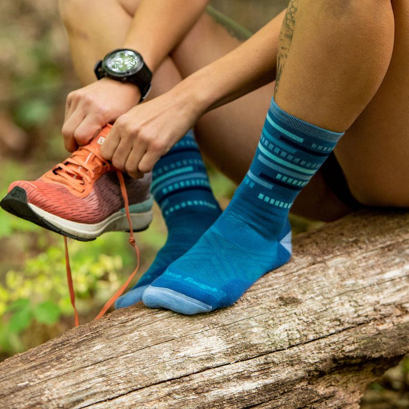 Load image into Gallery viewer, Women's Checkpoint Micro Crew Ultra-Lightweight Running Sock