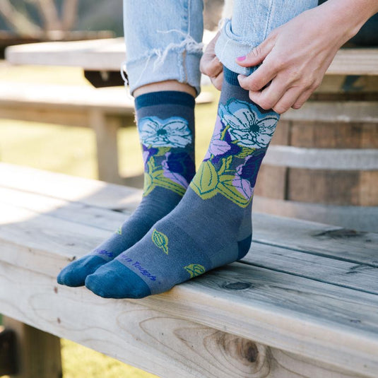 Women's Watercolor Crew Lightweight Lifestyle Sock