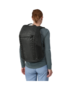Black Hole Pack 32L