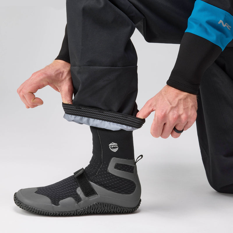 Load image into Gallery viewer, NRS Men’s Axiom GORE-TEX Pro Dry Suit
