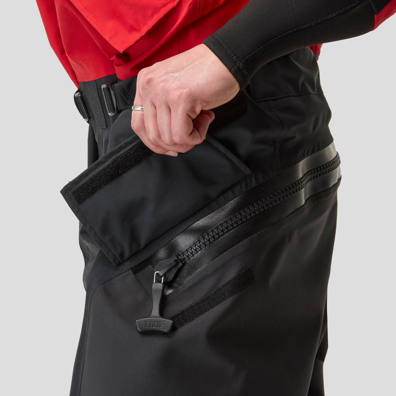 Load image into Gallery viewer, NRS Women’s Foray Dry Suit
