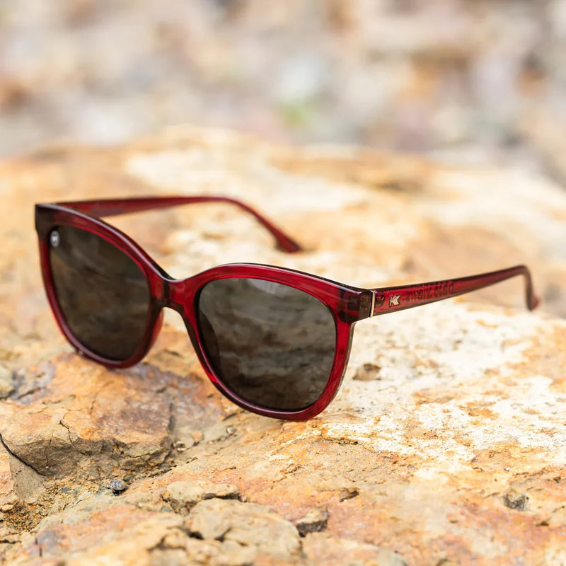 Load image into Gallery viewer, Black Cherry Deja Views
