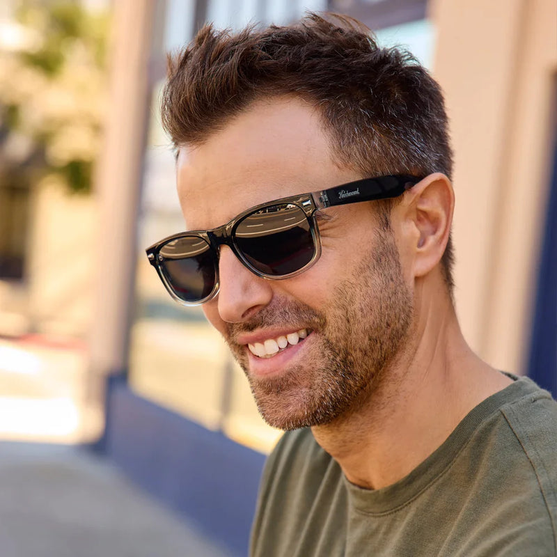 Load image into Gallery viewer, Obsidian Fort Knocks
