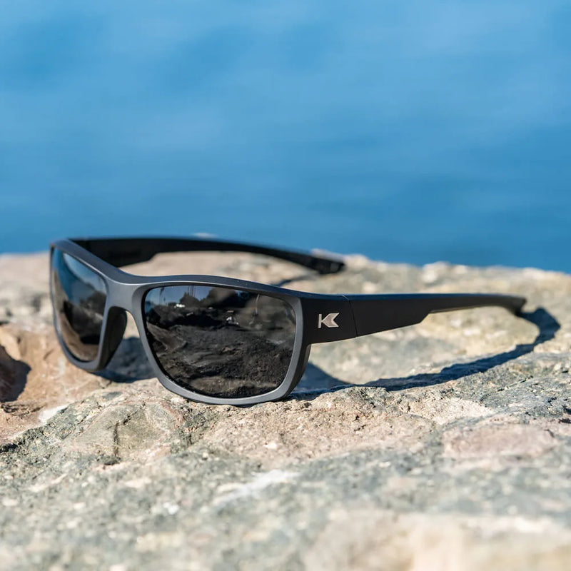 Load image into Gallery viewer, Blackout High Stakes
