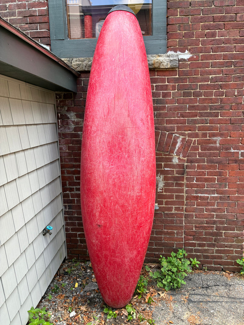 Load image into Gallery viewer, Dagger Gradient Used Whitewater Kayak
