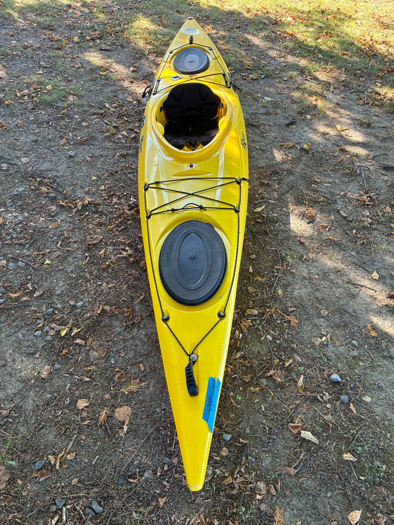 Load image into Gallery viewer, Used Riot Edge sea kayak 14.5
