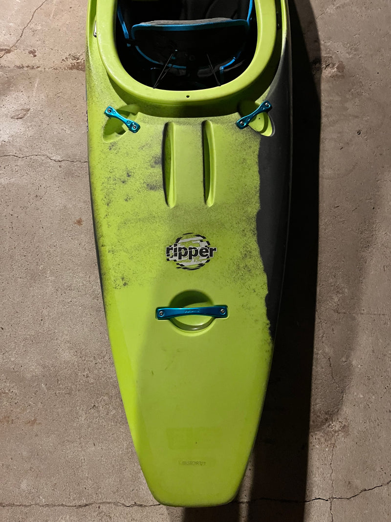 Load image into Gallery viewer, Pyranha Ripper 2 Used Whitewater Kayak
