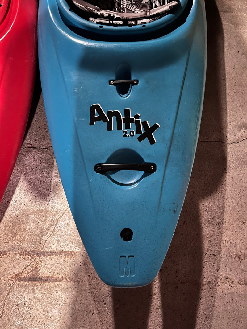 Load image into Gallery viewer, Jackson Antix 2.0 Medium Used Whitewater Kayak
