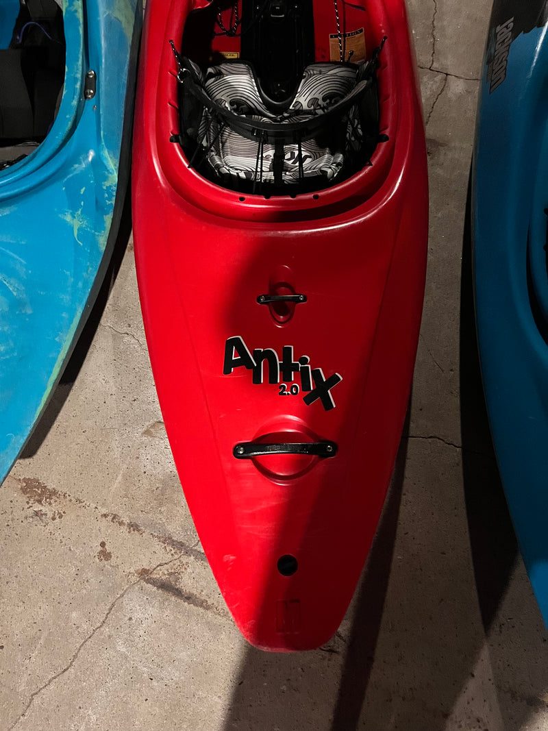Load image into Gallery viewer, Jackson Antix 2.0 Medium Used Whitewater Kayak
