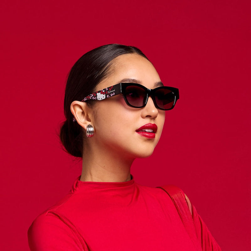 Load image into Gallery viewer, Hello Kitty Junipers
