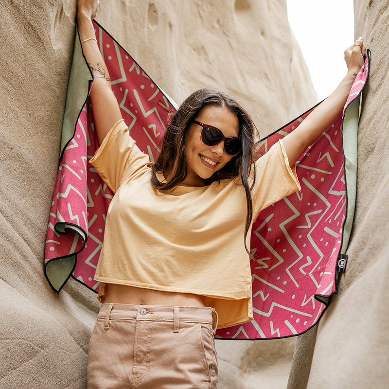 Load image into Gallery viewer, Pink Zigs
