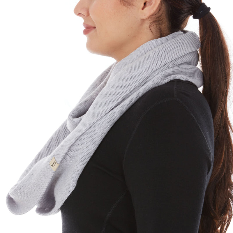 Load image into Gallery viewer, Midweight - Everyday Knit Infinity Loop Scarf 100% Merino Wool

