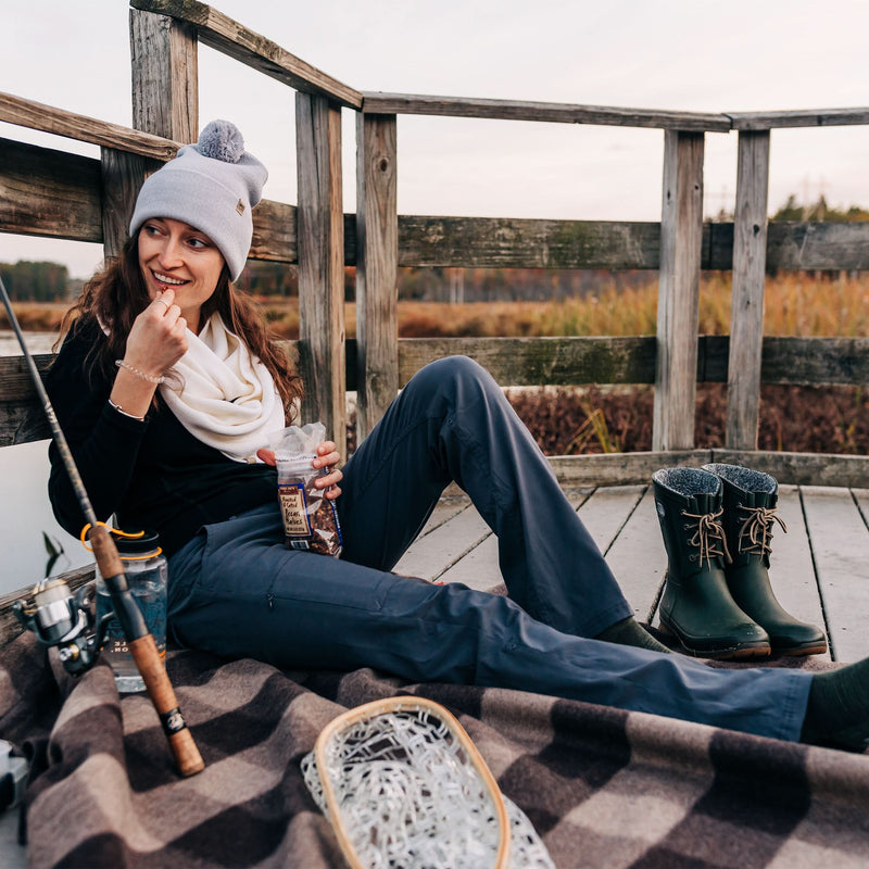 Load image into Gallery viewer, Midweight - Everyday Knit Infinity Loop Scarf 100% Merino Wool
