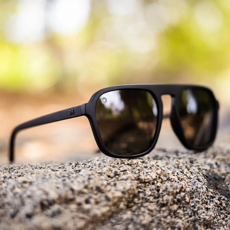 Load image into Gallery viewer, Black on Black Pacific Palisades
