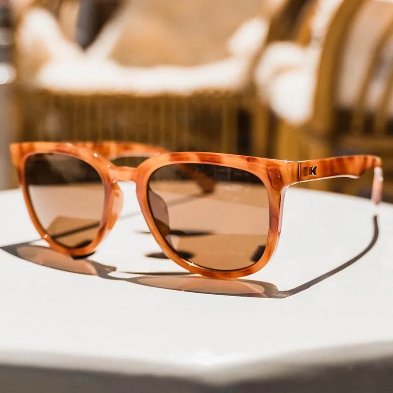 Load image into Gallery viewer, Glossy Blonde Tortoise Shell / Amber Paso Robles
