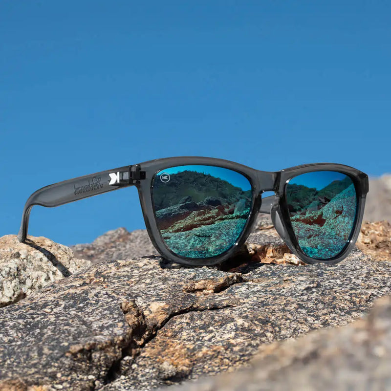 Load image into Gallery viewer, Clear Grey / Aqua Premiums Sport
