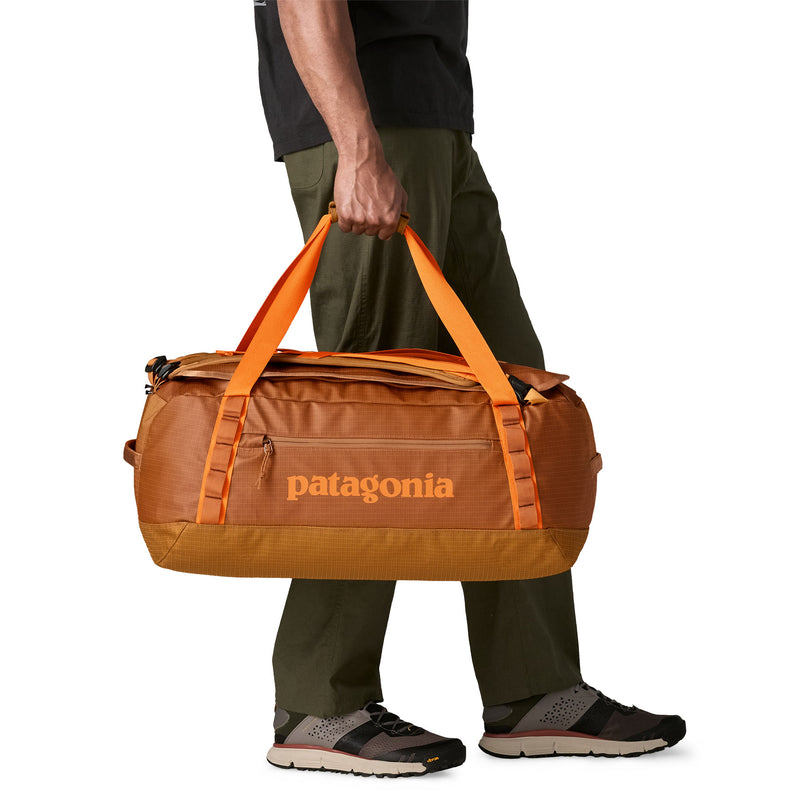 Load image into Gallery viewer, Black Hole Duffel 55L
