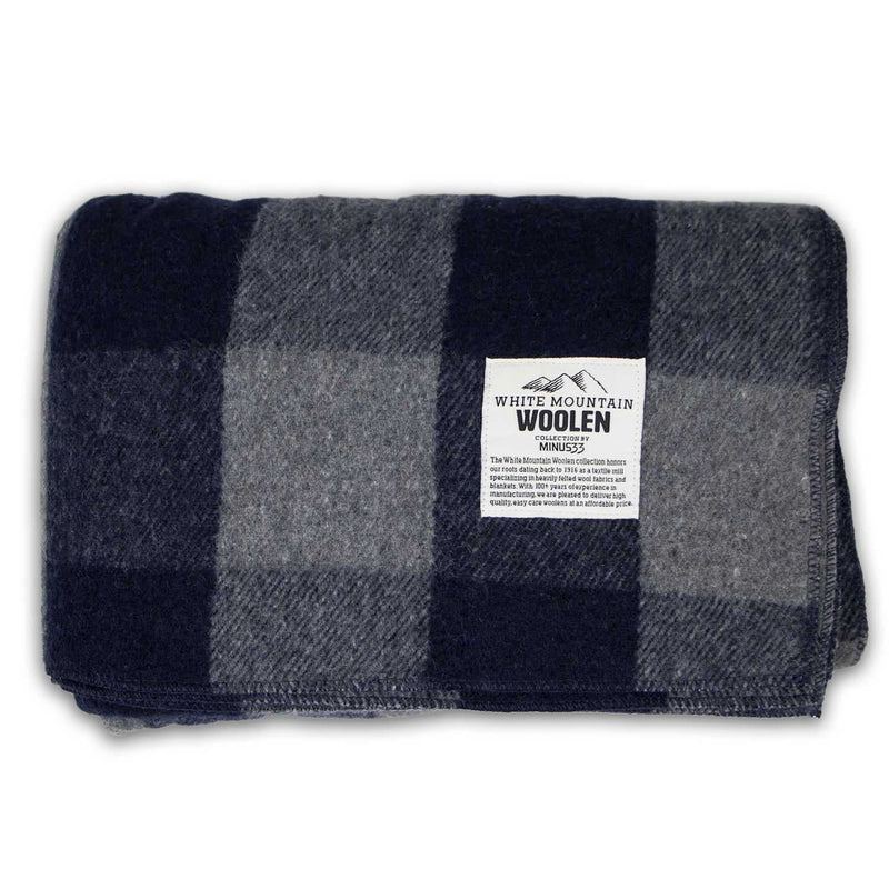 Load image into Gallery viewer, M33 - Lodge Twin Blanket White Mountain Woolen
