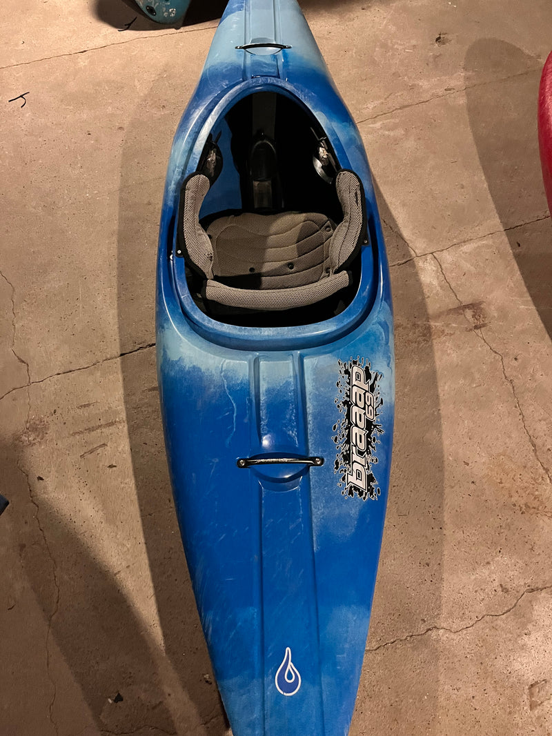 Load image into Gallery viewer, LiquidLogic Braaap 69 Used Whitewater Kayak
