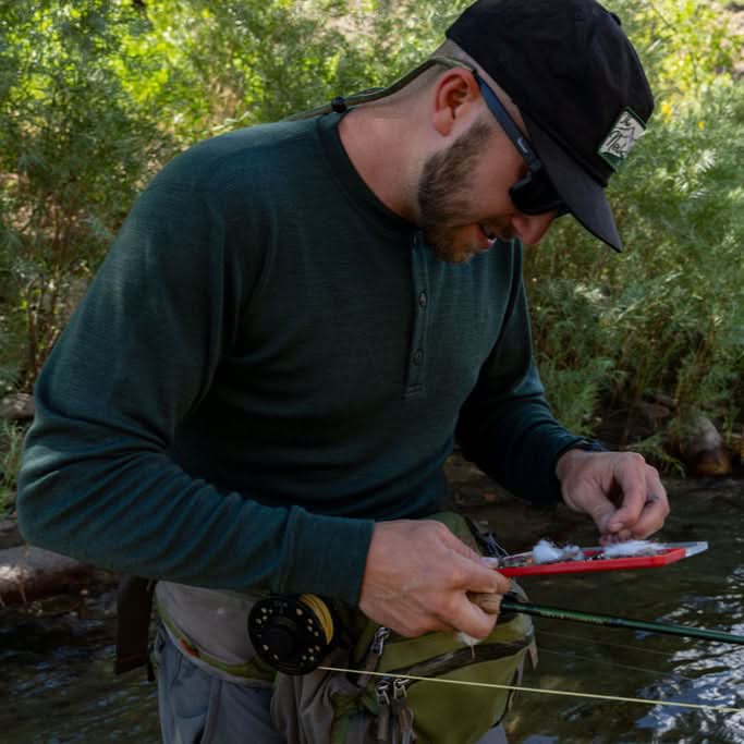 Load image into Gallery viewer, Midweight - Men&#39;s Long Sleeve Henley 100% Merino Wool
