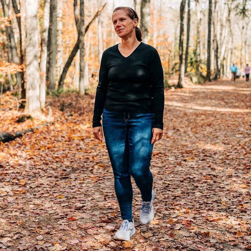 Load image into Gallery viewer, Midweight - Women's Long Sleeve V-Neck Sweater 100% Merino Wool
