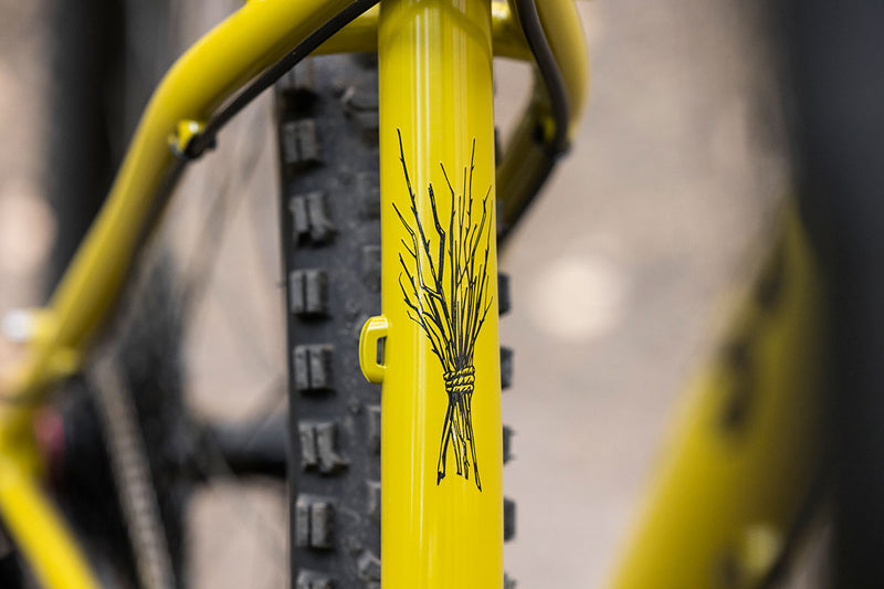 Load image into Gallery viewer, Surly Krampus Front Suspension Bike

